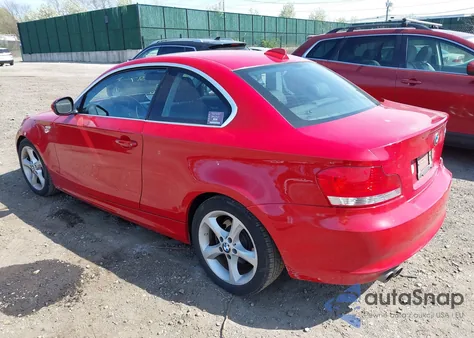 2011 BMW 128I z USA, uszkodzony, nr VIN WBAUP9C52BVL89882